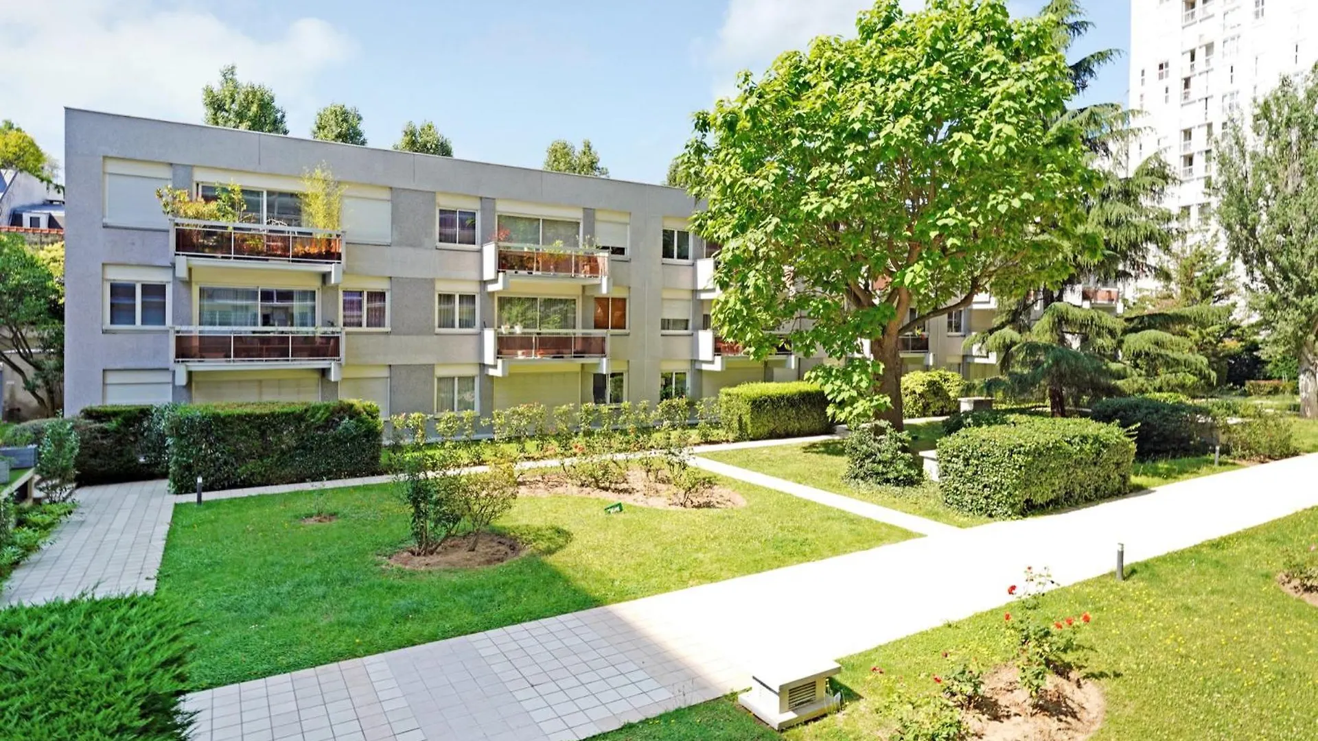 Familial Spacieux 2Ch Avec Parking Prive Sup Paris France