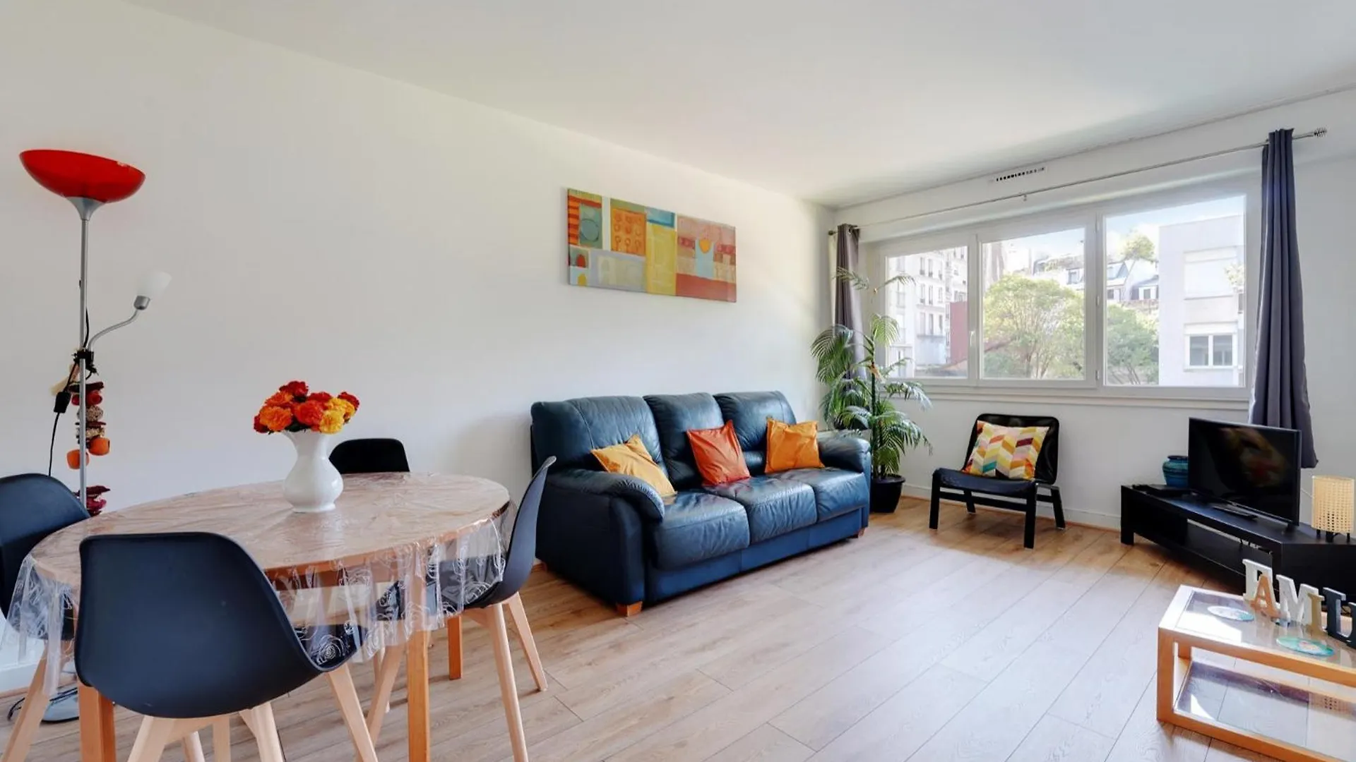 Familial Spacieux 2Ch Avec Parking Prive Sup Paris